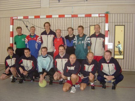 Gruppenbild interne Hallenmeisterschaft 2005